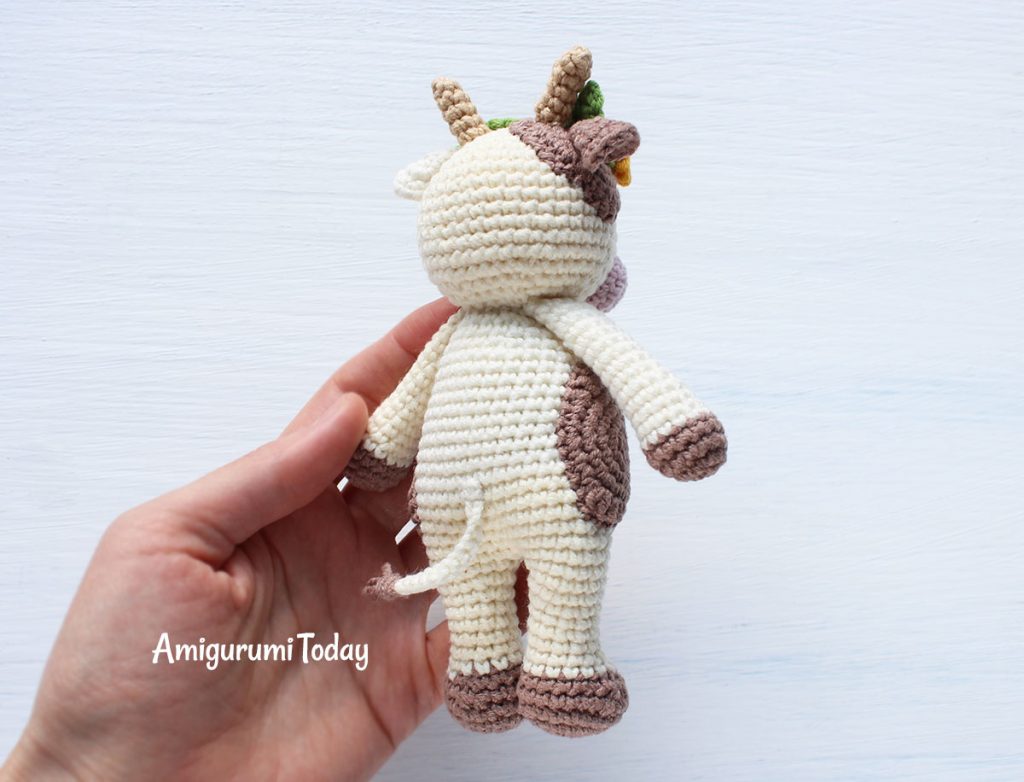 Корова схема вязания амигуруми крючком Корова схема вязания амигуруми крючком